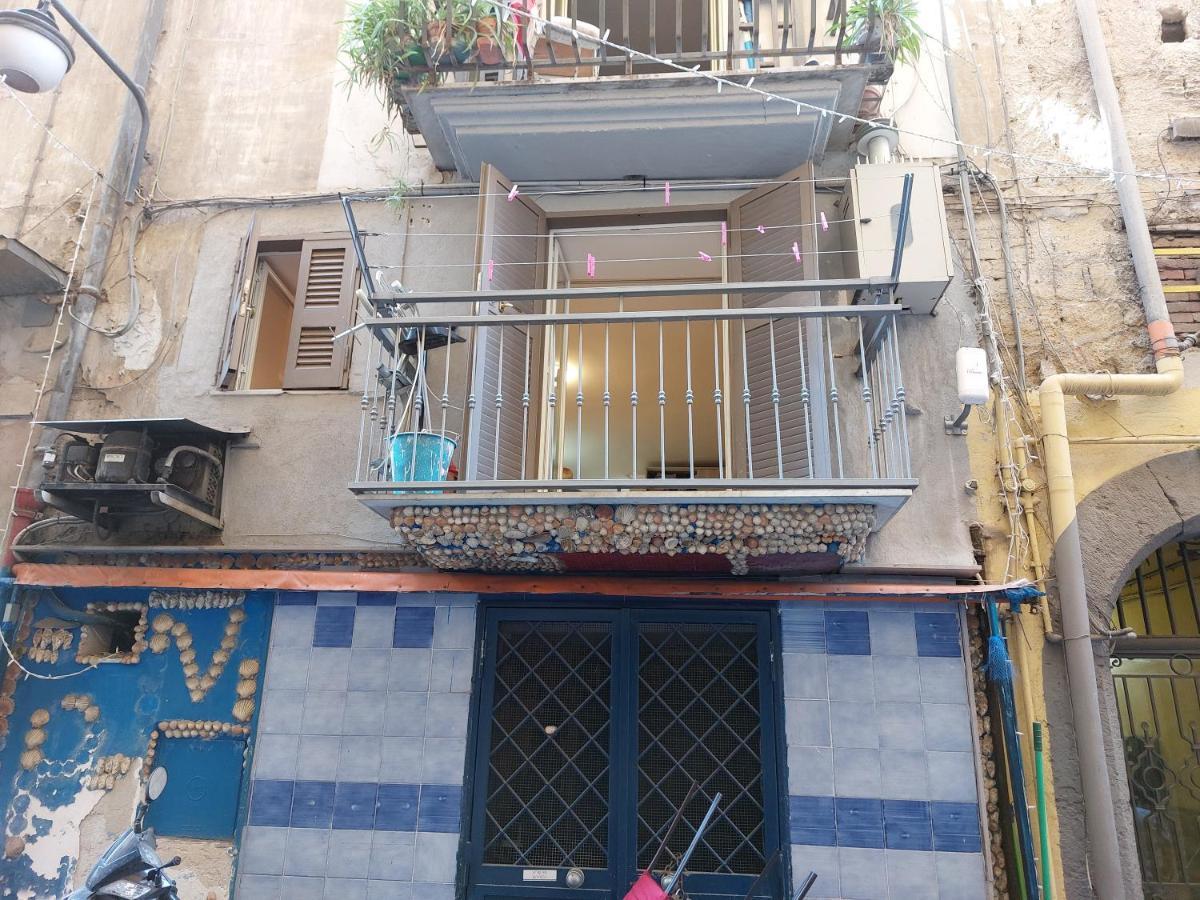 Masaniello'S House Apartment Napoli Bagian luar foto
